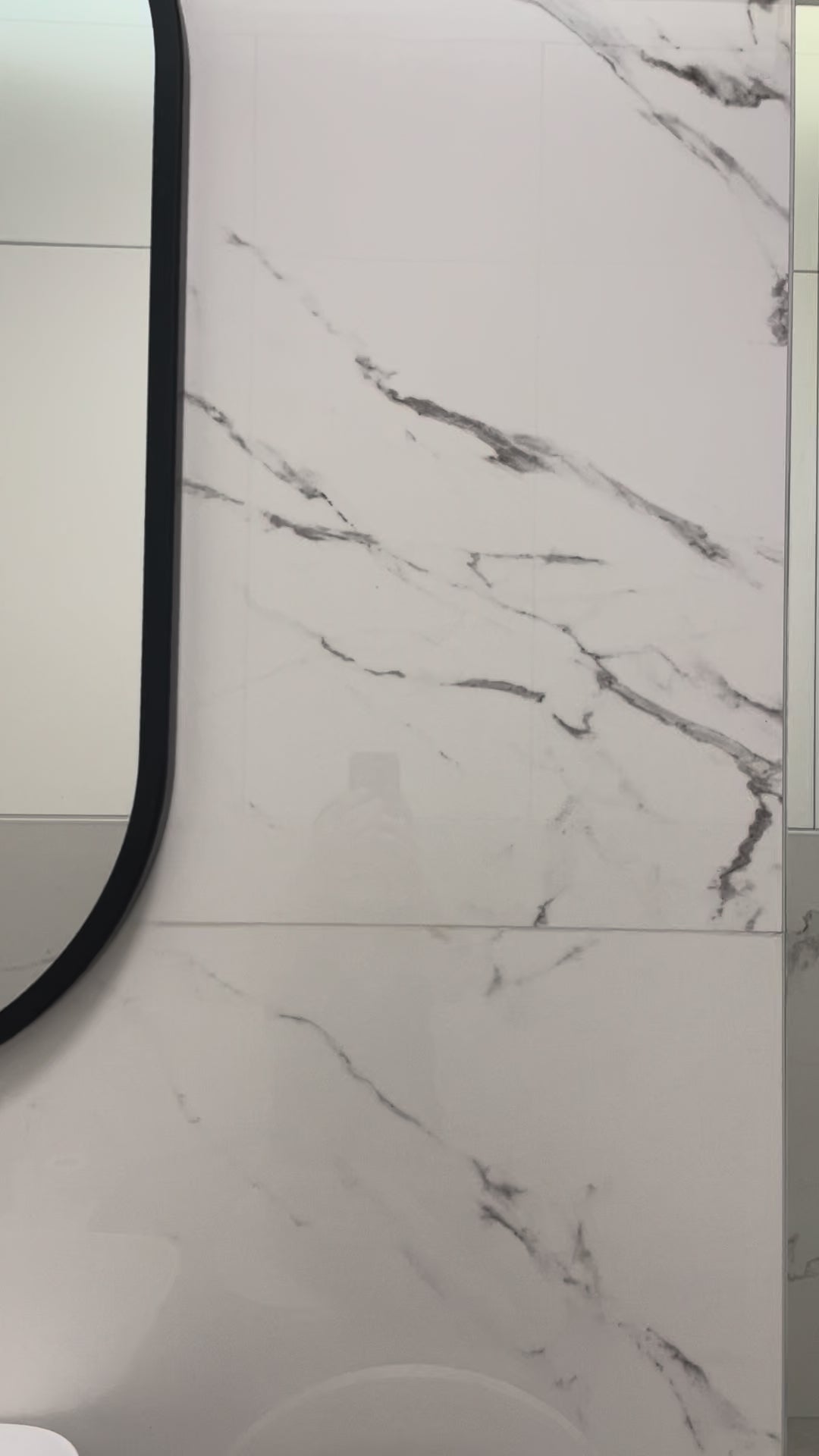 Smart toilet Hola with buil-in tank, Geberit type frame www.hola.shop.pl