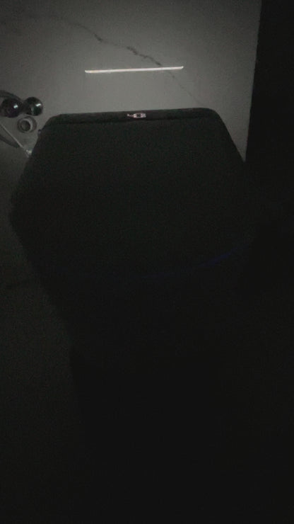 Smart toilet Hola with buil-in tank, Geberit type frame www.hola.shop.pl