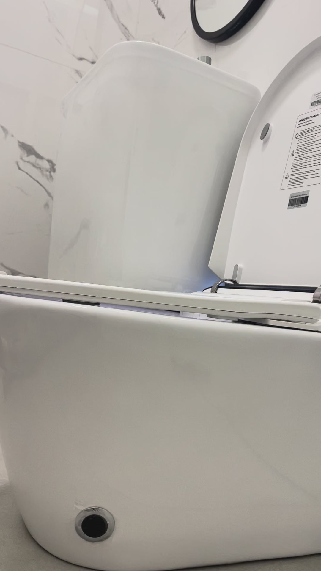 Smart toilet Hola with buil-in tank, Geberit type frame www.hola.shop.pl